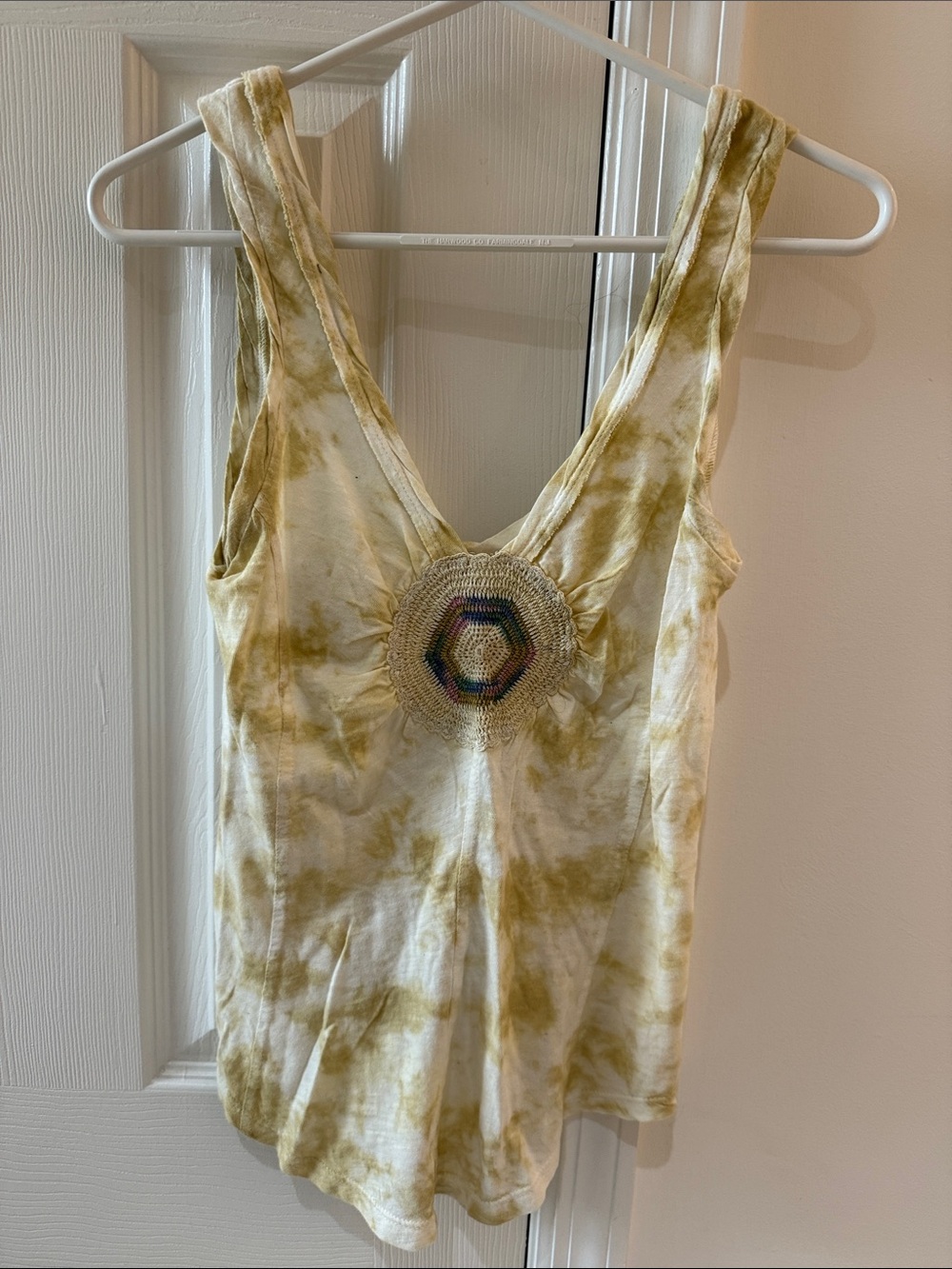 Free People Tan Tie-Dye Scoop Neck Tank Top with Embroidered Detail. Size xs